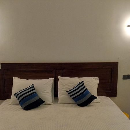 Sun Sea Guest Home Tangalle Exterior foto