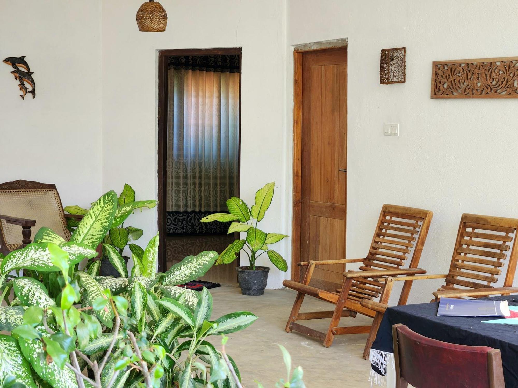 Sun Sea Guest Home Tangalle Exterior foto